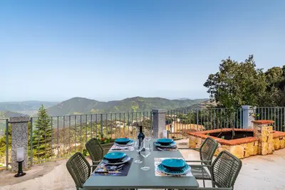 Image de Maison vacances 'Jerzu S'essia De Su Santu 1' avec vue sur la mer, Wi-Fi et climatisation