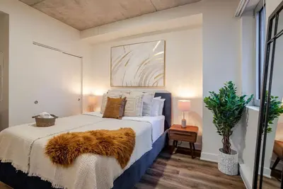 Image de Cute 1bdr Apt; Ste-Catherine - Mtl Live Spot