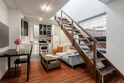 Image de 1bdr Mezzanine-Bishop-Vibe Central Mtl