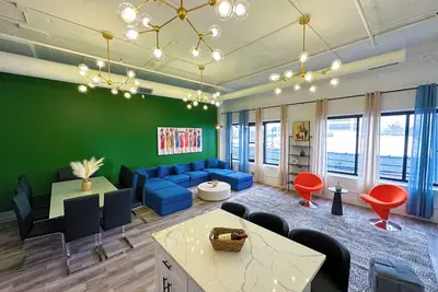 Image de McCormick 6b/4Ba Luxury Suite for groups/12 guests