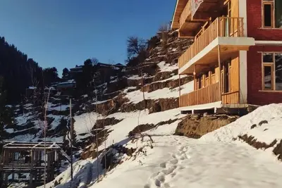 Image de Home Stay with 360 view@Mountain bliss cottage, Jibhi. 5kms away from Jalori Pass