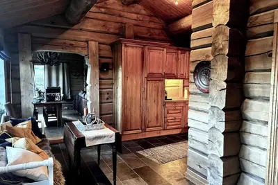 Image de Unique log cabin on Lifjell with sauna, 4 bedrooms, 2 living rooms and 2. 5 bathrooms