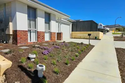 Image de Eglinton Elegance - Hamptons Retreat