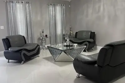 Image de 4-bedroom house in awesome Deltona with Ac, WiFi. Enjoy your stay