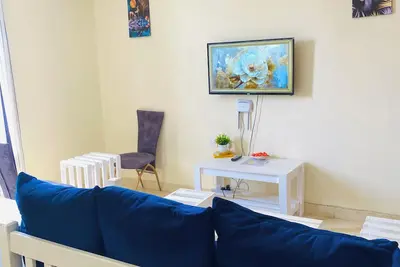 Image de Relax in a Modern Studio Near Mtwapa Beach With Fast WiFi, Rooftop &24/7 Security