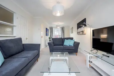 Image de Charming 3 Bed house Family and Long-stay Discount