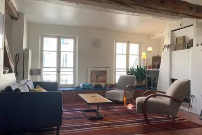 Image de Grand appartement chaleureux avec terrasse