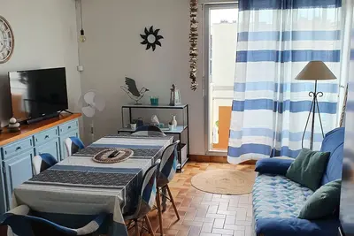 Image de Appartement T2 bis tout confort A 200 m de la plage.