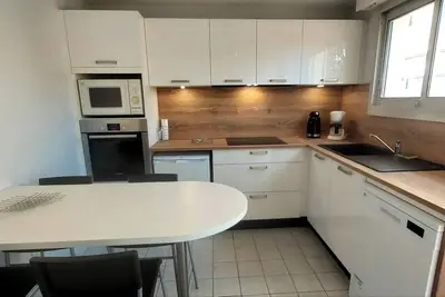 Image de Maison de vacances à 200m de la mer. 2 chambres, proche tous commerces.