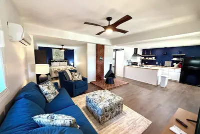 Image de Cozy studio in beautiful Morganton with Ac, WiFi and outdoor space