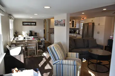 Image de Charming 1-bedroom cottage in fabulous Galena with Ac, WiFi Aiken 1083 Llc