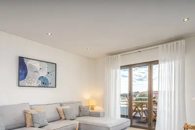 Image de #249 Sapphire Shoreline Lodge by Home Holidays