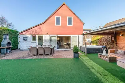 Image de Belle maison à Wemeldinge avec sauna