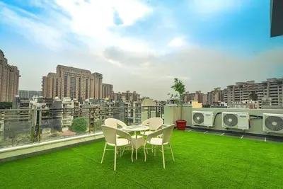 Image de Cyber retreat 1Bhk with Gym and balcony