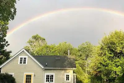 Image de A Garden with a Cottage in Waldoboro