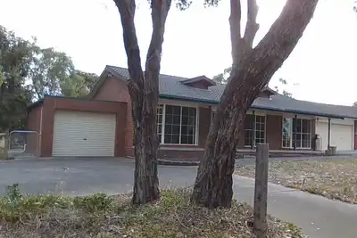 Image de Cwm Fferm Country Bungalow is perfectly situated central Bellarine Peninsula Vic