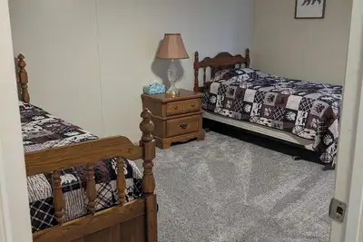 Image de Relax at Woodland Country Lodging, surrounded by the beauty of nature.