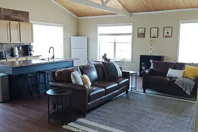 Image de Charming 1-bedroom carriage house in delightful Charlestown with WiFi, Ac