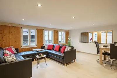 Image de Maison de vacances Brienz Be pour 1 - 10 personnes avec 6 chambres à coucher - Bâtiment historique