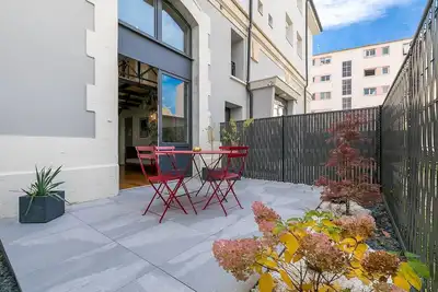 Image de Le Corbeau et le Homard - belle terrasse privative -Sr Loc