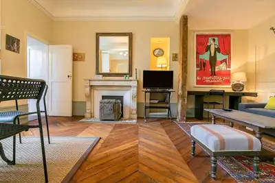 Image de Le Saint Michel- Au pied de la cathédrale- Sr Loc