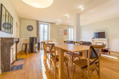 Image de Le Devosges- Bel appartement lumineux en plein centre ville- Sr Loc