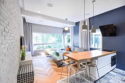 Image de The Queen 2br in Rupin st. by HolyGuest