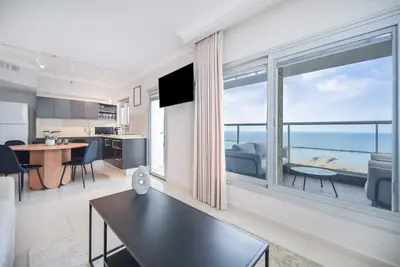 Image de Sunny 1br at Orchid Hotel by HolyGuest