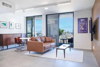 Stylish Sea View 2br Apartment by HolyGuest
