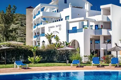 Image de Duquesa Suites Golf and gardens. 12 min à pied du port de la Duquesa