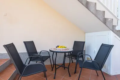 Image de Charming Apartment in Orebić – Your Perfect Holiday Escape!