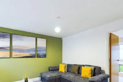 Image de Modern Beach House | Sleeps 6 | 2 Minutes to Beach