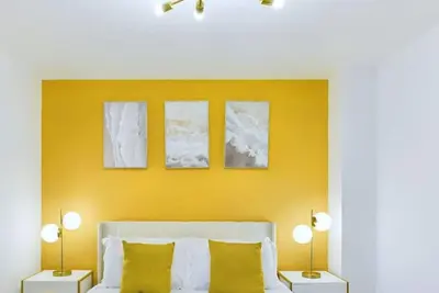 Image de Modern Beach Retreat | Sleeps 6 | Gated Parking