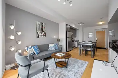 Image de Stylish 2br Suite with Lake View & Parking