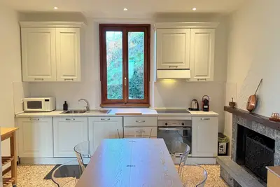 Image de Fedis Home - Along the Scenic Como Greenway