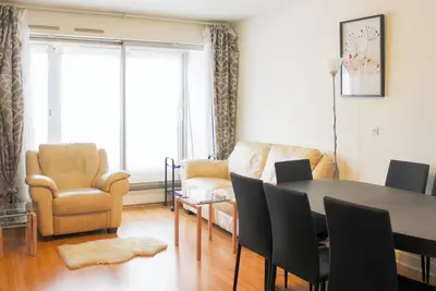 Image de Spacieux 3 pièces avec balcon à Paris