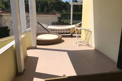 Image de Three-room apartment with veranda on the 1st floor - Bay of Braico