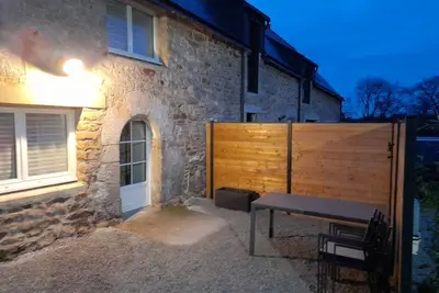 Image de La campagne à la ville pour ce logement indépendant rénové en 2021.