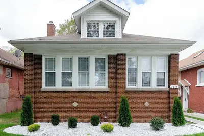 Image de \nCharming 2-bedroom space with Ac, WiFi in amazing Chicago