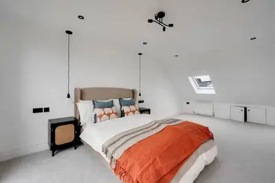 Image de Modern & Cozy 4br Ideal for Families & Group