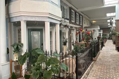 Image de #01 Discover an exciting adventure in historic downtown Lorain.