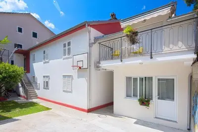 Image de Stylish Kotor Bay Escape with Shared Pool - One bedroom Apartment