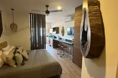 Centrally located villa