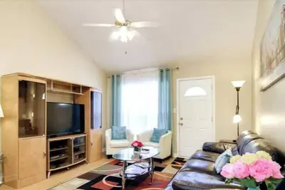 Image de Spacious 3br/3ba only 10 min to Masters