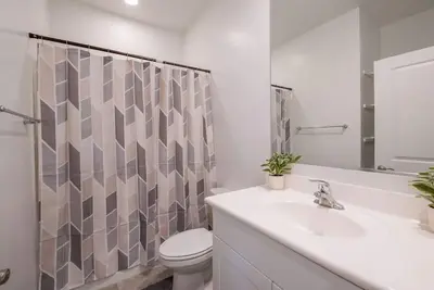 Image de 3-bedroom house in wonderful Laveen