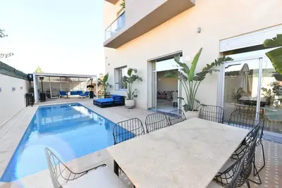 Image de Évasion Luxe : Votre Villa d’Exception à Marrakech Vous Attend! ✨