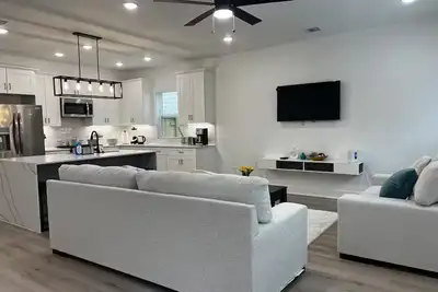 Image de Comfortable, cozy house for rent