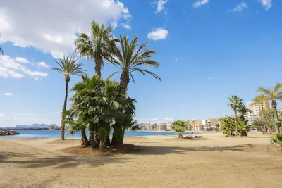 Image de Águilas Downtown La Colonia Beach
