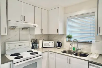 Image de 3-Bedroom Single House/ 1 Free Parking/ Good Location in Vancouver