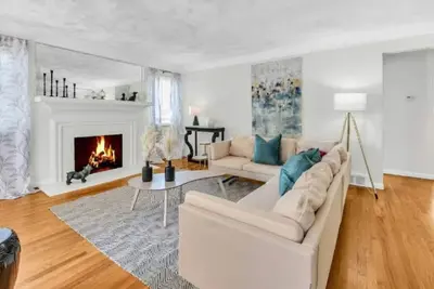 Image de New 20% Off - Grosse Pointe/Detroit Relaxing Home